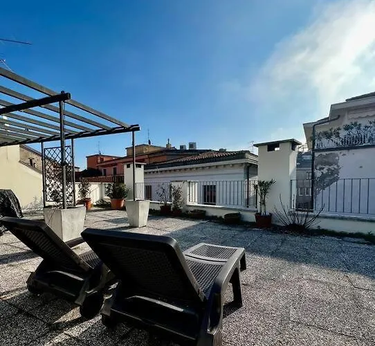 Attico Arena,200MqNetflix-Wifi-Air Conditioning